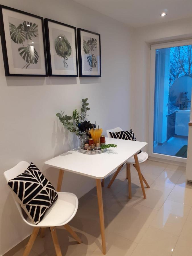 New - Apartment Kameni Confort Wifi Munich Airport Family Neufahrn bei Freising Esterno foto
